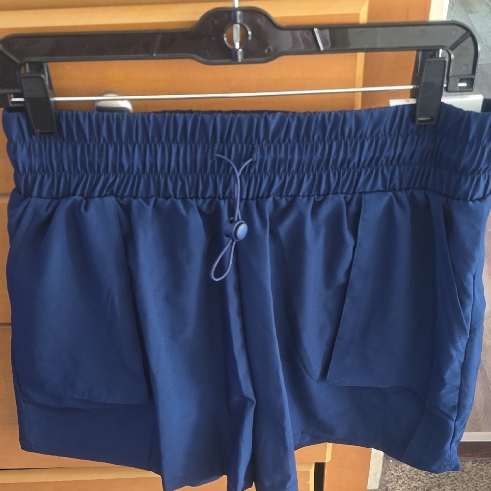 In good state bathing suit bottom or shorts